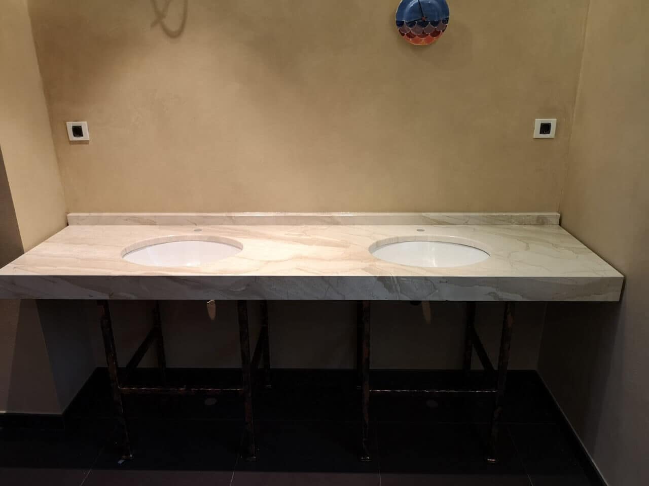 bathroom Daino Imperiale, polished