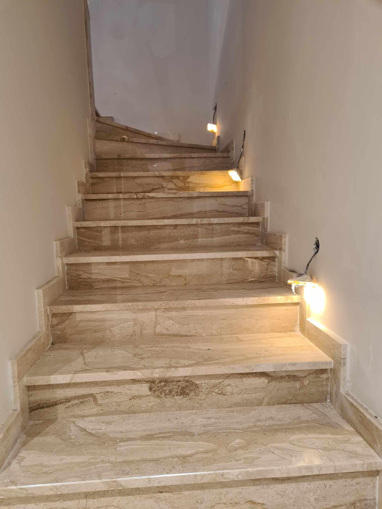 staircase Daino Imperiale, polished