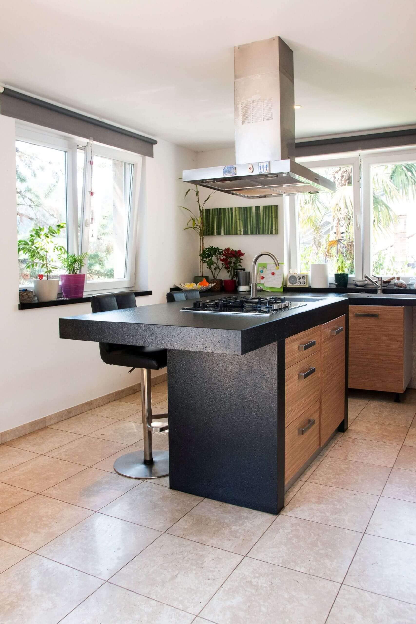 kitchen Jet Black, satinato, burnt