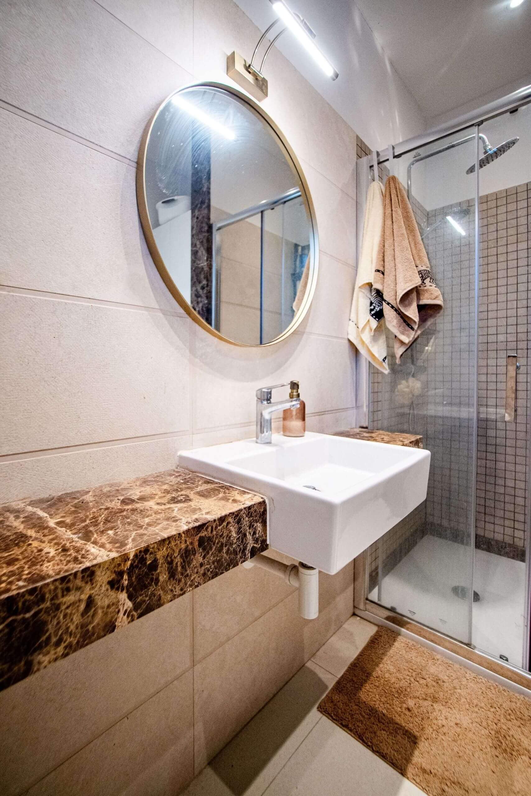 bathroom Emperador, polished