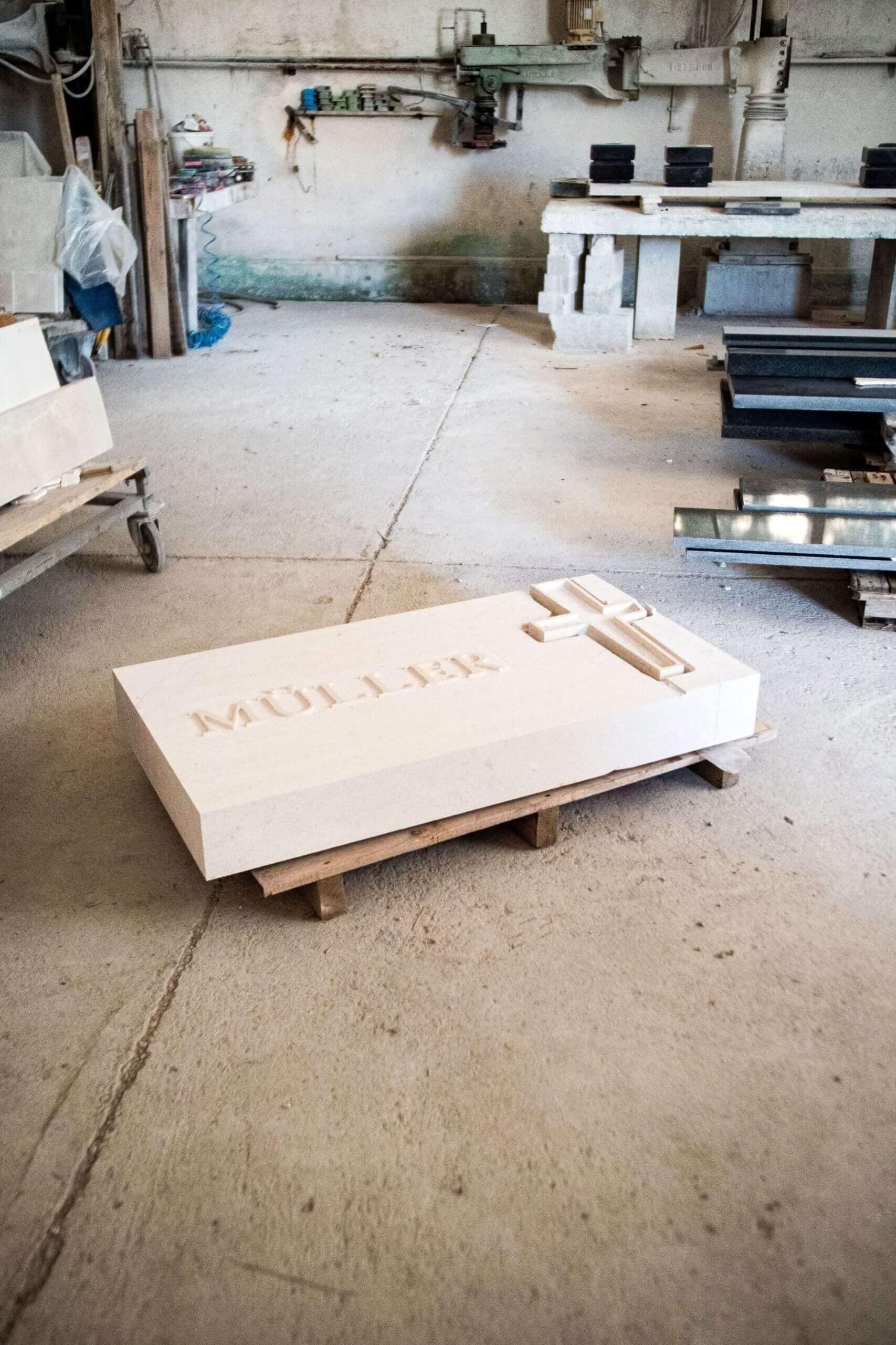 grave monument Bračko veselje, hammered/ honed