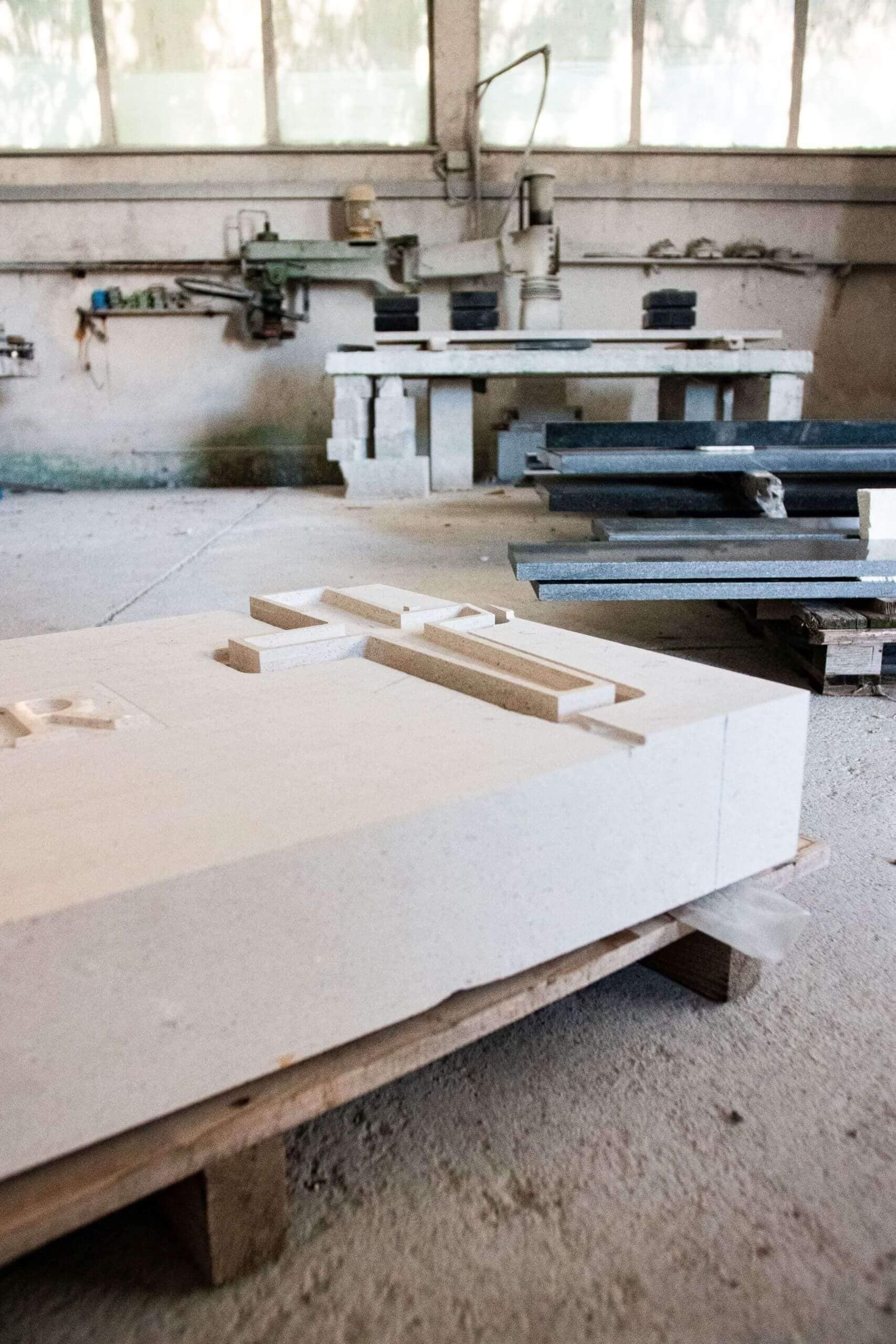 grave monument Bračko veselje, hammered/ honed